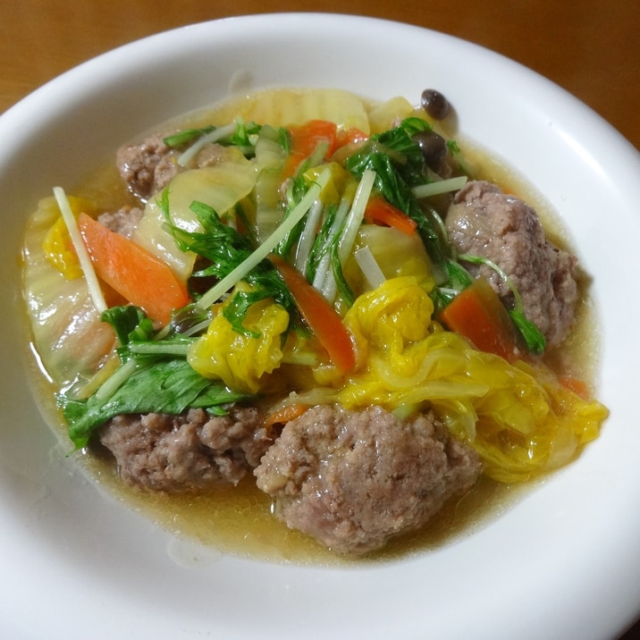 温まる！たっぷり白菜と肉ダンゴのあんかけ